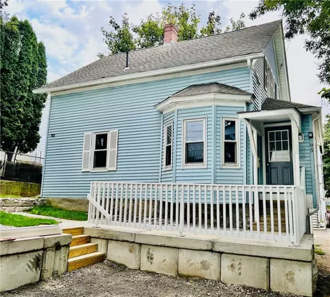 95 Crawford St, Woonsocket, RI 02895 photo 24