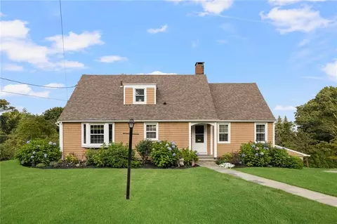 73 Dexterdale Dr, Warwick, RI 02886