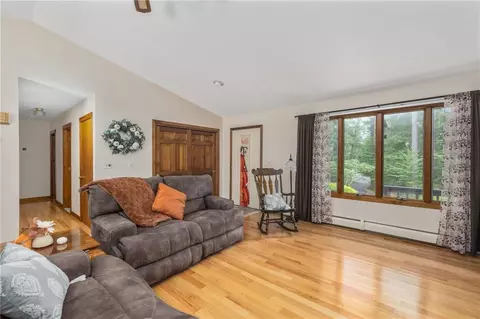 137 Widow Sweets Rd, Exeter, RI 02822 photo 8