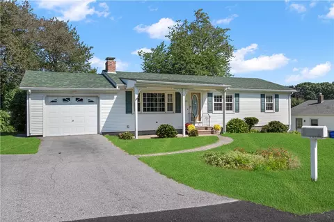 119 Monterey Dr, West Warwick, RI 02893