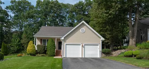 10 Intervale Rd, Smithfield, RI 02917 photo 2