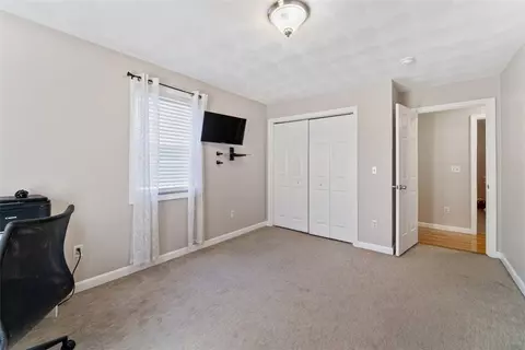 220 Cooper Ave, Woonsocket, RI 02895 photo 23