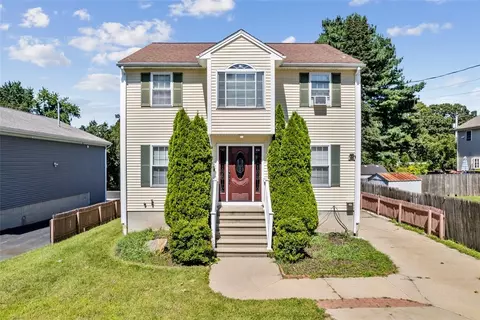 220 Cooper Ave, Woonsocket, RI 02895