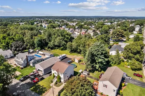 220 Cooper Ave, Woonsocket, RI 02895 photo 6