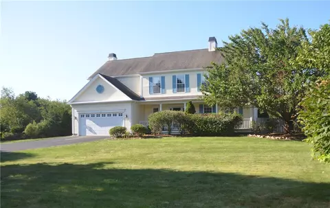 23 Egret Ln, South Kingstown, RI 02879