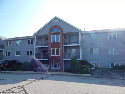 728 Beverage Hill Ave #A6, Pawtucket, RI 02861