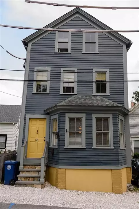 55 Remington St, Warwick, RI 02888