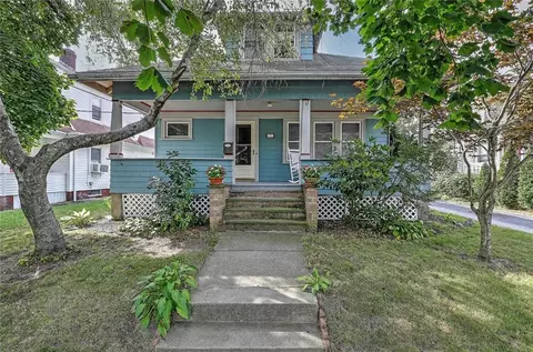 35 Paine Ave, Cranston, RI 02910