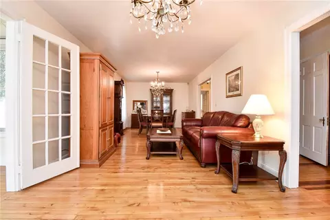 28 Thor Pl, Warwick, RI 02888 photo 7