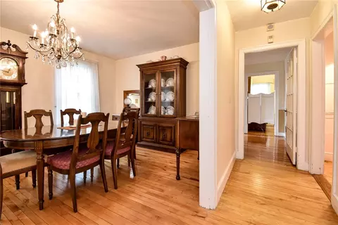 28 Thor Pl, Warwick, RI 02888 photo 14