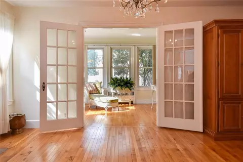 28 Thor Pl, Warwick, RI 02888 photo 8