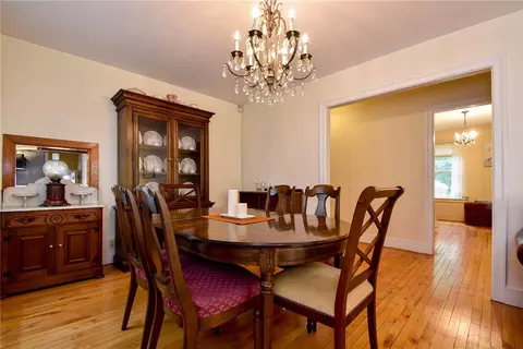28 Thor Pl, Warwick, RI 02888 photo 12