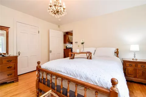 28 Thor Pl, Warwick, RI 02888 photo 20