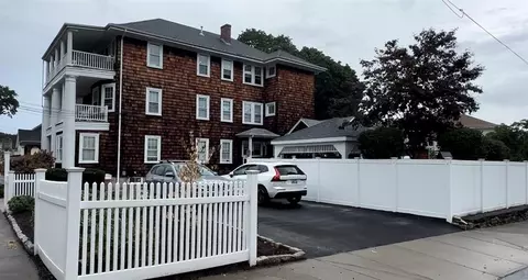 203 Summer St, Woonsocket, RI 02895 photo 2