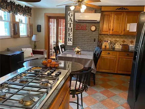 203 Summer St, Woonsocket, RI 02895 photo 18