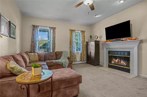 19 Ginger Trl, Coventry, RI 02816 photo 17