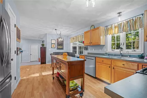 19 Ginger Trl, Coventry, RI 02816 photo 12