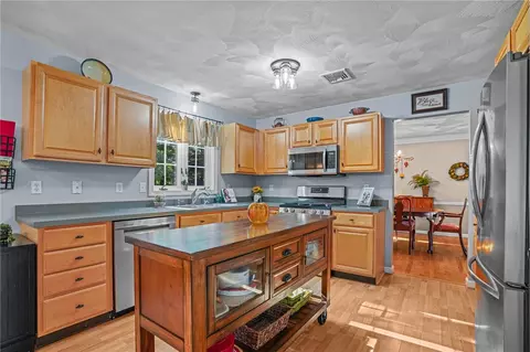 19 Ginger Trl, Coventry, RI 02816 photo 15