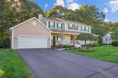 19 Ginger Trl, Coventry, RI 02816 photo 2