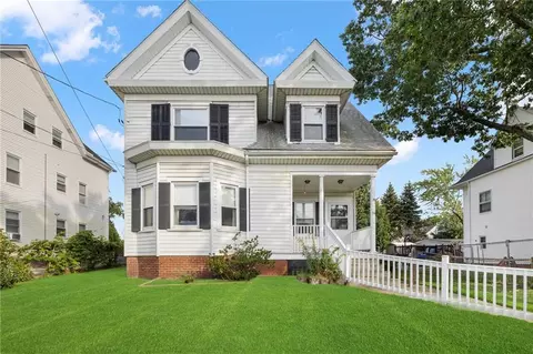 324 Pawtucket Ave, Pawtucket, RI 02860