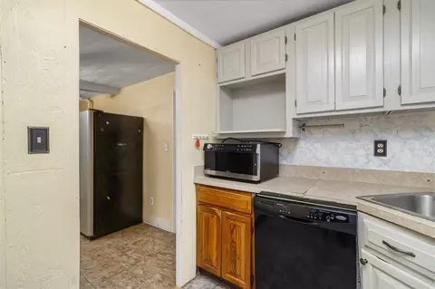 4019 Post Rd, Warwick, RI 02886 photo 9