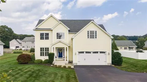 136 Beach St, Westerly, RI 02891 photo 32
