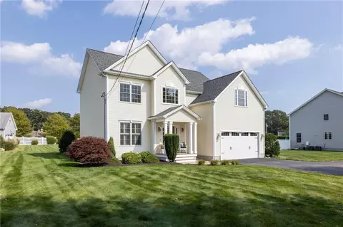 136 Beach St, Westerly, RI 02891 photo 29
