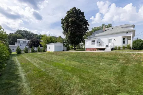 5 Saint Hughes St, Woonsocket, RI 02895 photo 30