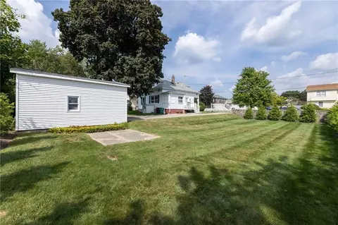 5 Saint Hughes St, Woonsocket, RI 02895 photo 35