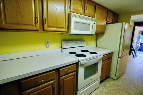 305 Rathbun St, Woonsocket, RI 02895 photo 13