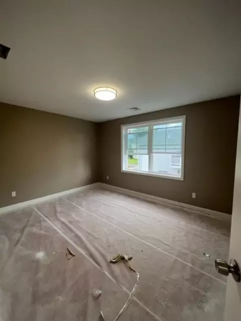 218 Cato St, Woonsocket, RI 02895 photo 11