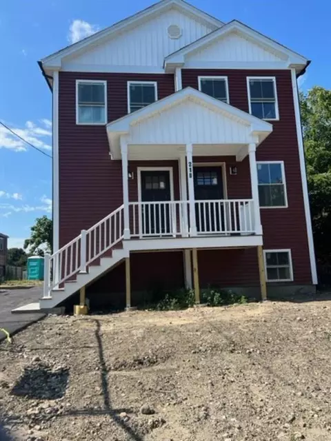 218 Cato St, Woonsocket, RI 02895