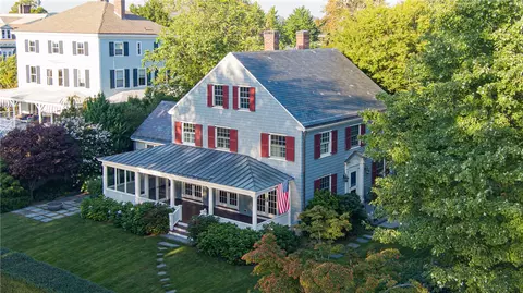 101 Washington St, Newport, RI 02840