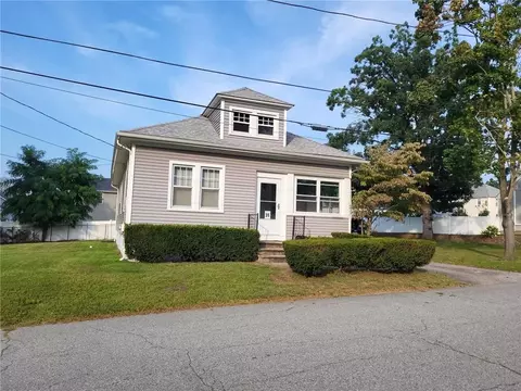 35 Whitaker Ave, East Providence, RI 02916