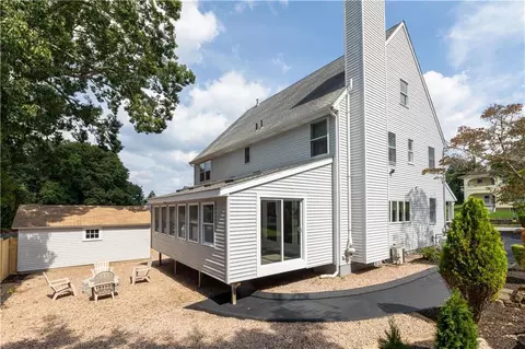 62 Summer St, Westerly, RI 02891 photo 38