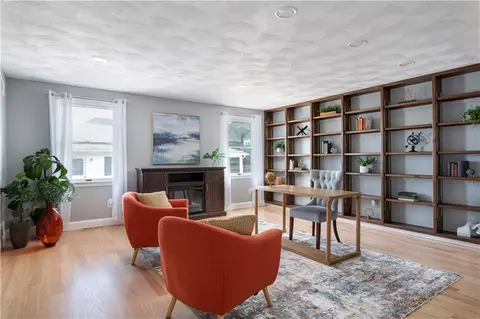 62 Summer St, Westerly, RI 02891 photo 12