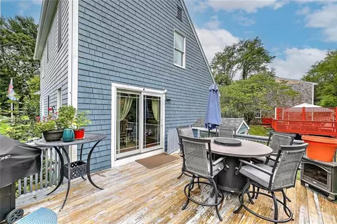 4 Central Ct, Warren, RI 02885 photo 27