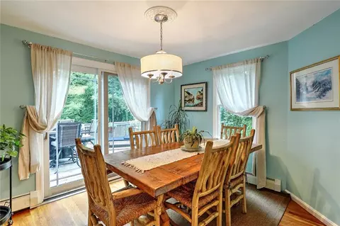 4 Central Ct, Warren, RI 02885 photo 14