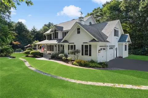 261 East St, Foxborough, MA 02035