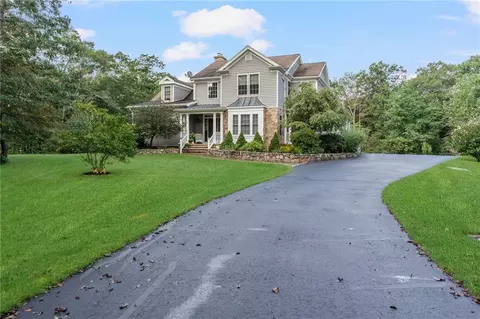82 White Oak Run, Westport, MA 02790