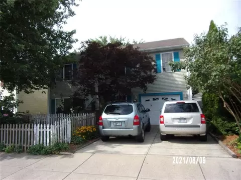 176 Washington St, Central Falls, RI 02863