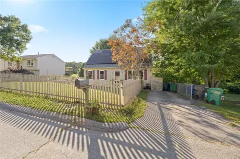 93 Harrop Ave, Warwick, RI 02886 photo 39