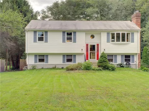 308 Hill Rd, Burrillville, RI 02830
