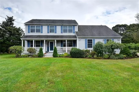 14 Walsh Rd, Charlestown, RI 02813