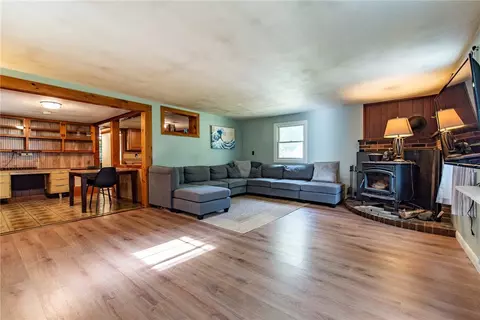 6 Short Rd, Exeter, RI 02822 photo 3