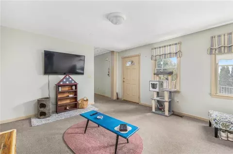 375 Main St, Killingly, CT 06239 photo 8