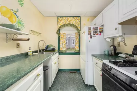 375 Main St, Killingly, CT 06239 photo 15