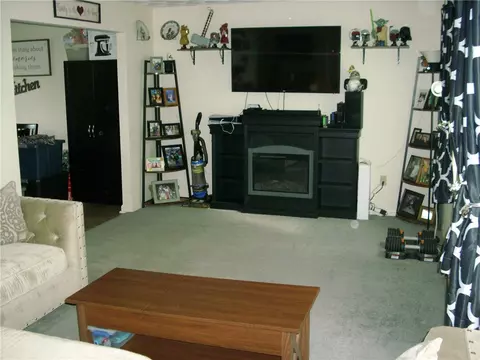 75 Sagamore St, Warwick, RI 02889 photo 7