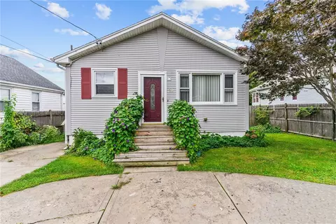 10 Homestead Ave, Cranston, RI 02920