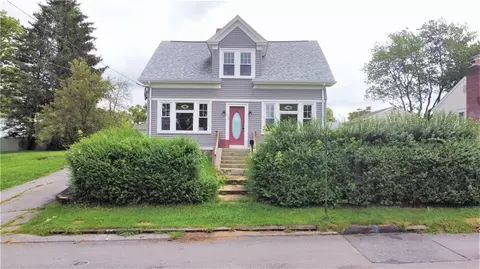 102 Barrett Ave, North Providence, RI 02904